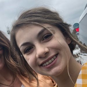 Meet your Posher, Lily